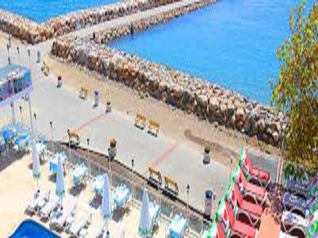 ألتينولوك Ucem Hotel Golden Sea المظهر الخارجي الصورة